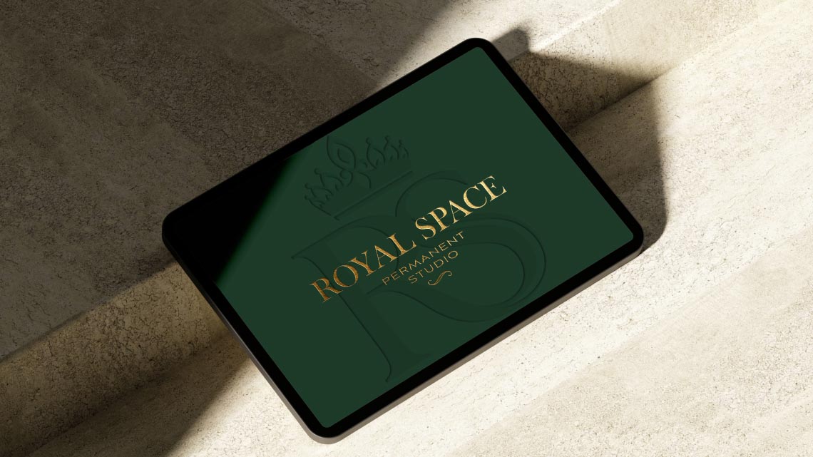 Огляд дизайну для бренду Royal Space